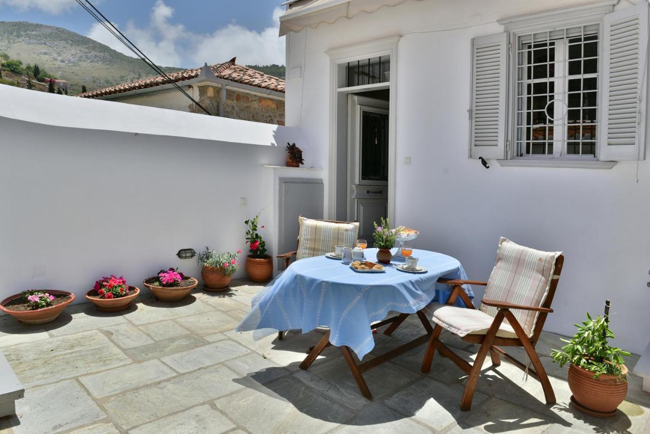 Feel At Home - Family House In Hydra Zewnętrze zdjęcie